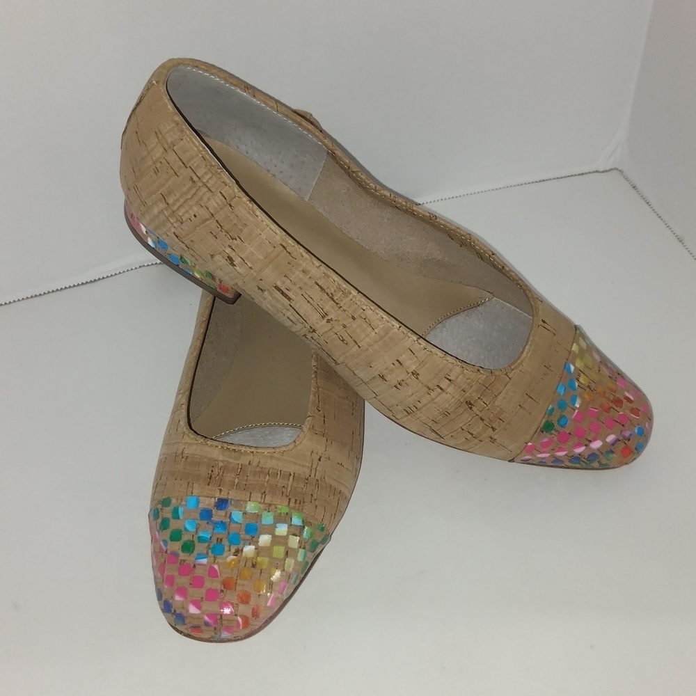 Vaneli slip on loafer Style Multi-colored Toe Size 7m